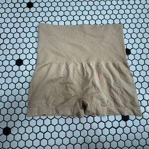 Catherine malandrino Shapewear shorts size XL